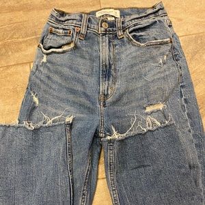 Abercrombie and Fitch Curve Love Ankle Straight 26